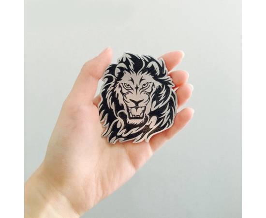 Emblema auto model "LION", reliefata 3D, dimensiune 6 x 7 cm, 2 image