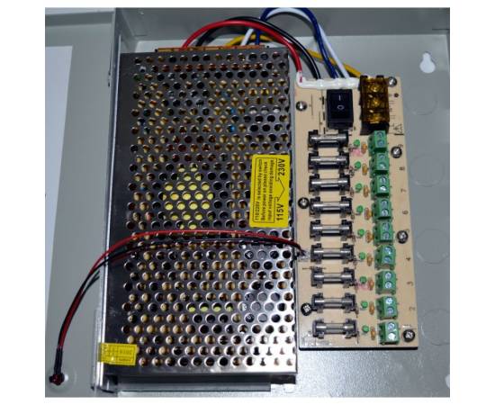 Sursa alimentare in cutie metalica 10a 12v cu 9 iesiri partajate, 2 image